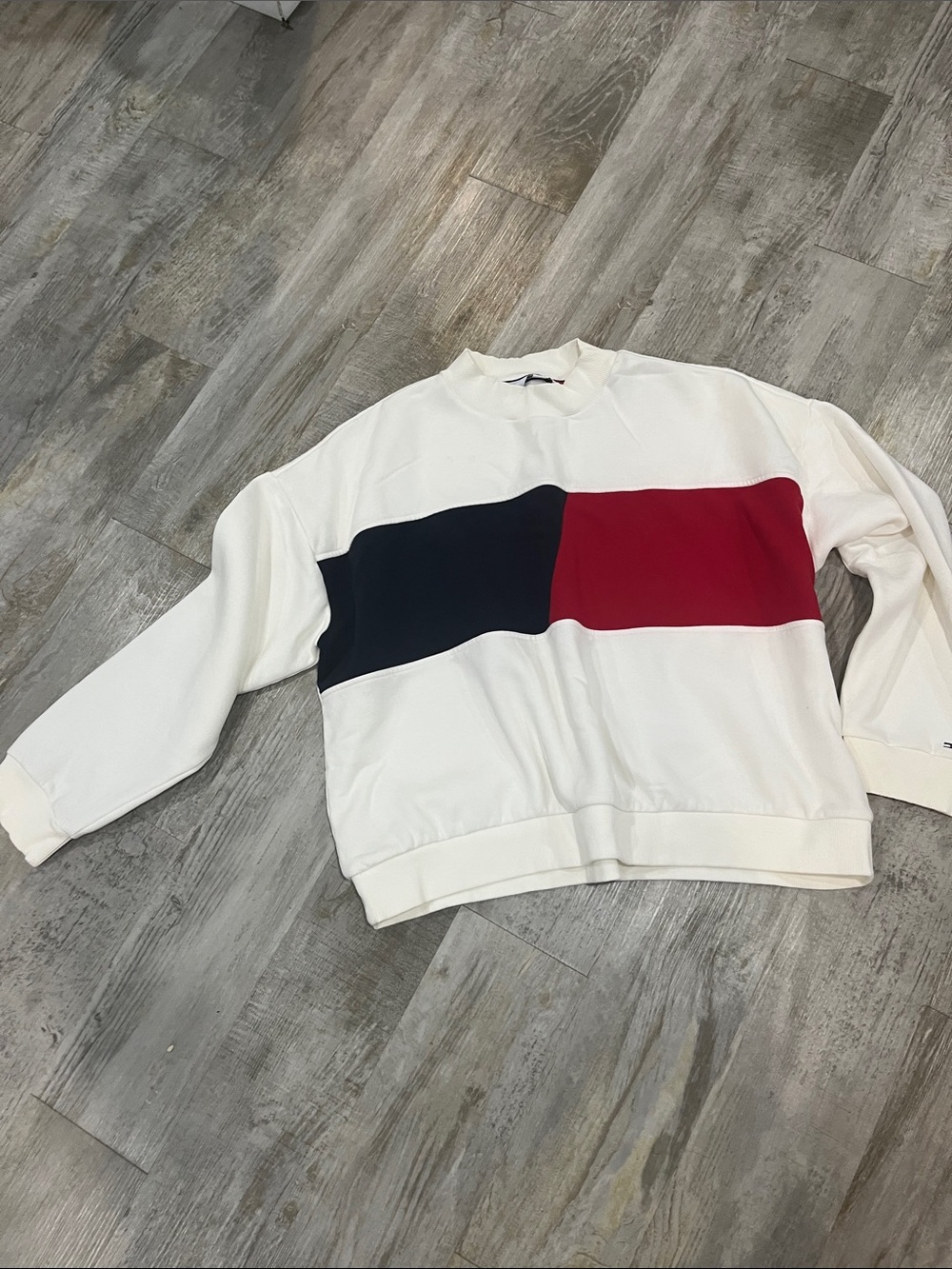 Tommy Hilfiger White Crewneck blocks XXL Sweatshirt with Navy and Red Panels